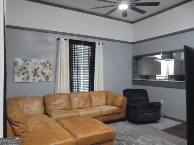 305 S Jackson Street, Hartwell, GA 30643