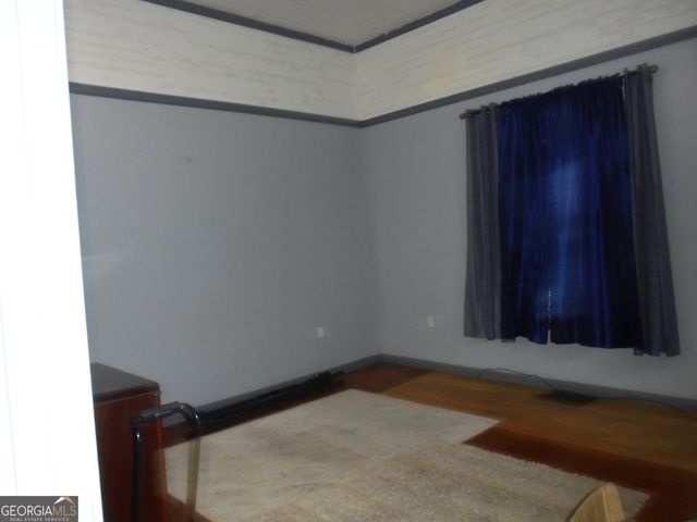 305 S Jackson Street, Hartwell, GA 30643