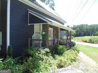 305 S Jackson Street, Hartwell, GA 30643