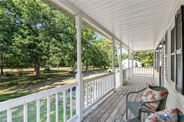 20105 River Rd, Sutherland, VA 23885