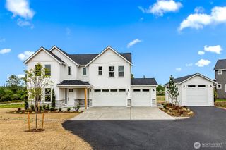 17829 11TH Avenue NE, Arlington, WA 98223