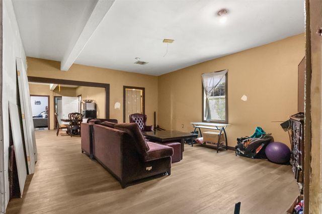 15510 Marek Lane, Guy, TX 77444