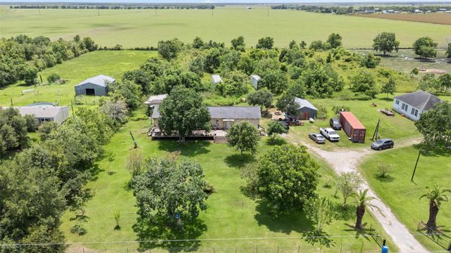15510 Marek Lane, Guy, TX 77444