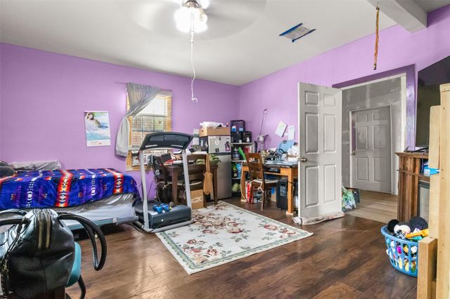 15510 Marek Lane, Guy, TX 77444