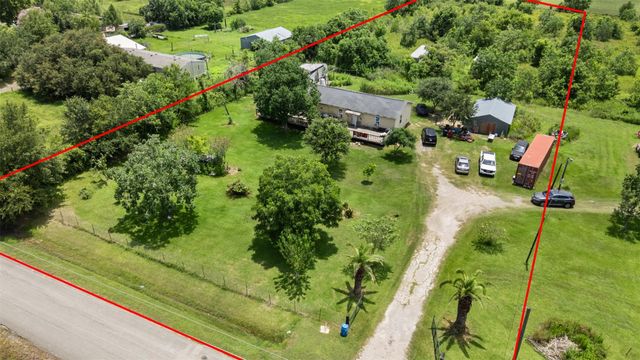 15510 Marek Lane, Guy, TX 77444
