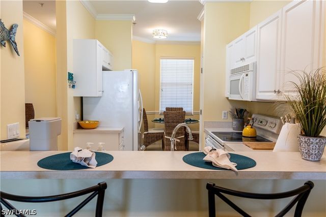 3950 Loblolly Bay DR 3-402, Naples, FL 34114