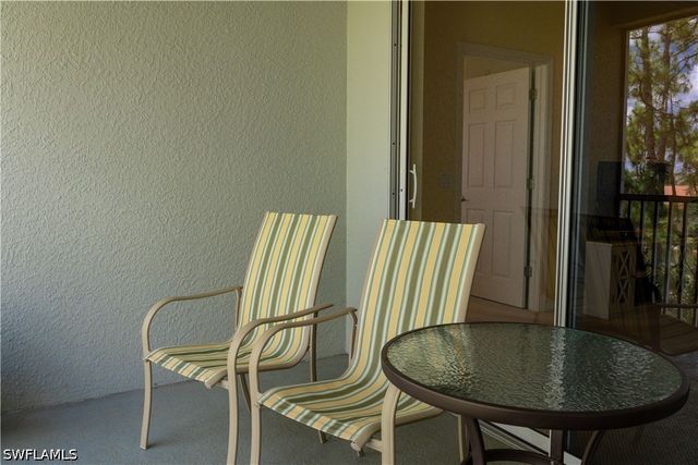 3950 Loblolly Bay DR 3-402, Naples, FL 34114