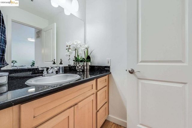 6400 Christie AVE 5209, Emeryville, CA 94608