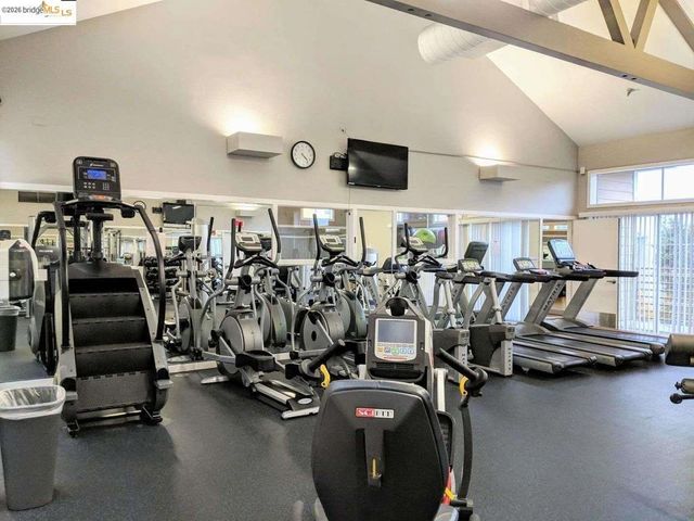 6400 Christie AVE 5209, Emeryville, CA 94608