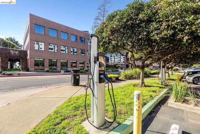 6400 Christie AVE 5209, Emeryville, CA 94608