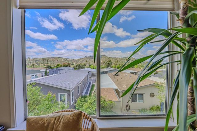 4650 Dulin 121, Fallbrook, CA 92028