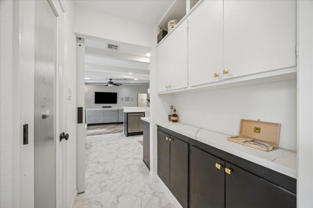 10023 Briarwild Lane, Houston, TX 77080