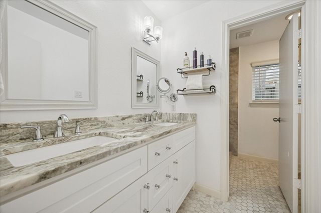 10023 Briarwild Lane, Houston, TX 77080