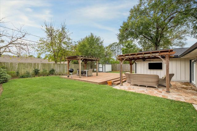 10023 Briarwild Lane, Houston, TX 77080