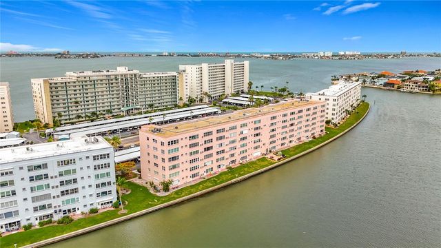 6025 SHORE BOULEVARD S 106, Gulfport, FL 33707