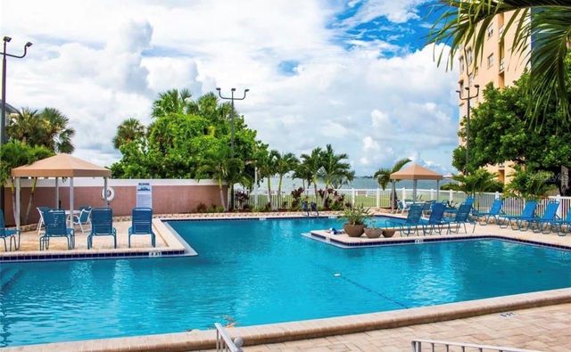 6025 SHORE BOULEVARD S 106, Gulfport, FL 33707
