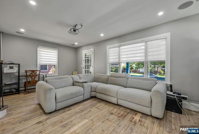 1268 Longfellow Avenue, Teaneck, NJ 07666