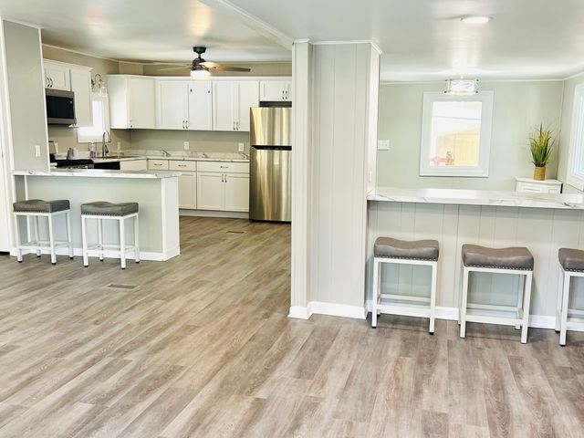 307 Valhalla Circle, Crystal Lake, IL 60014