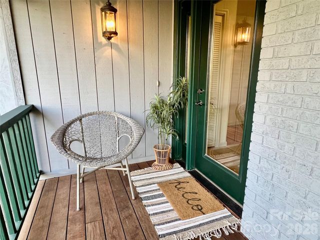 33 Ugedaliyvi Court, Brevard, NC 28712