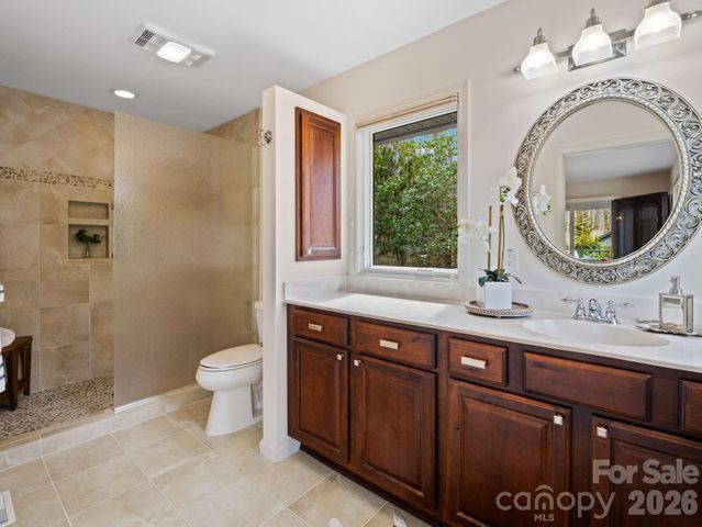 33 Ugedaliyvi Court, Brevard, NC 28712