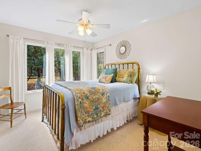 33 Ugedaliyvi Court, Brevard, NC 28712