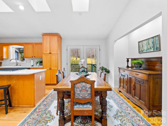 33 Ugedaliyvi Court, Brevard, NC 28712