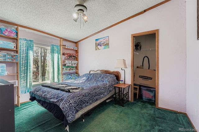 1050 S Dutch Valley Road, Bennett, CO 80102