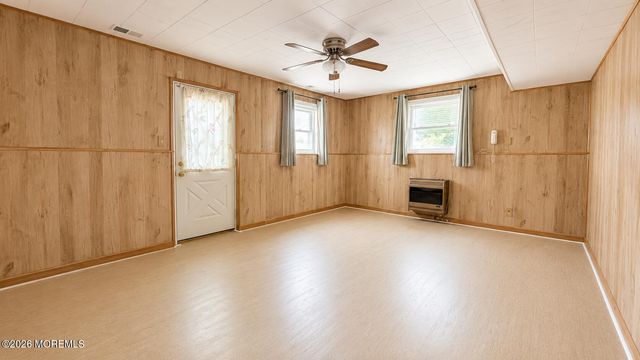 708 Auth Avenue, Oakhurst, NJ 07755