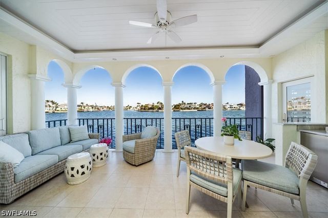4000 Gulf Shore BLVD N 3300, Naples, FL 34103