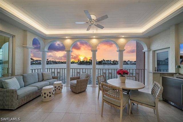4000 Gulf Shore BLVD N 3300, Naples, FL 34103