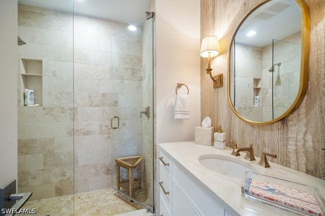 4000 Gulf Shore BLVD N 3300, Naples, FL 34103