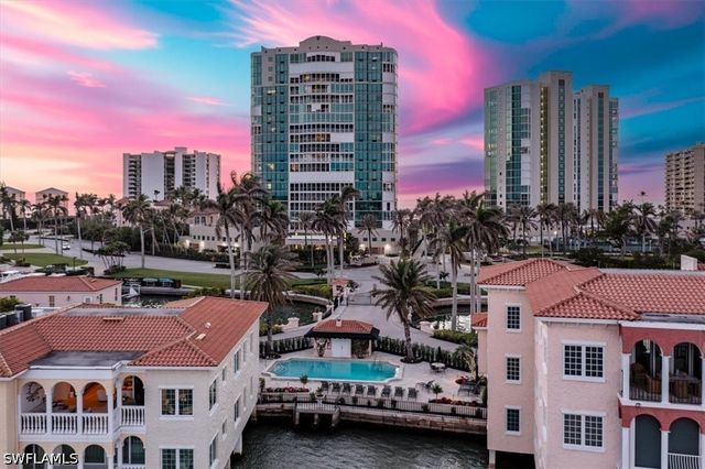 4000 Gulf Shore BLVD N 3300, Naples, FL 34103