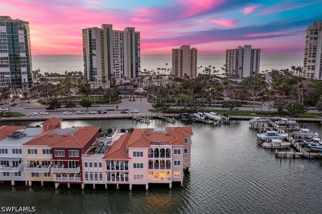 4000 Gulf Shore BLVD N 3300, Naples, FL 34103