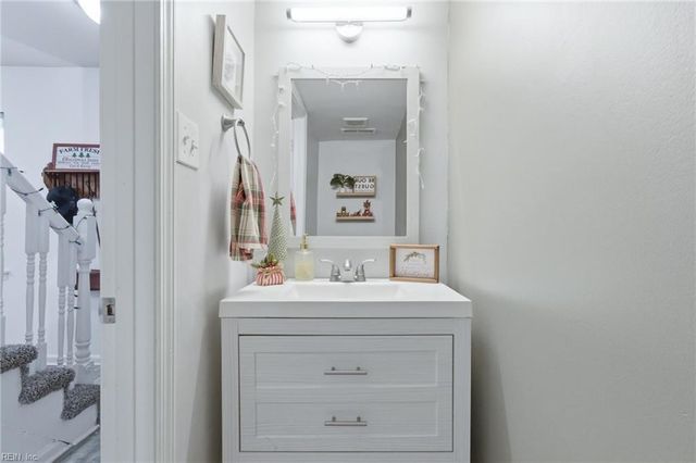 1441 Waterlawn AVE, Chesapeake, VA 23323