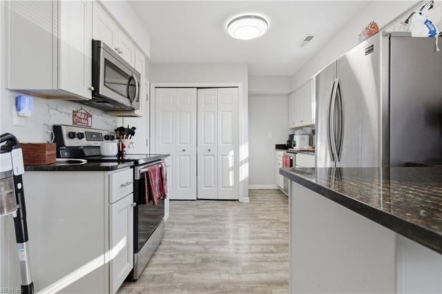 1441 Waterlawn AVE, Chesapeake, VA 23323