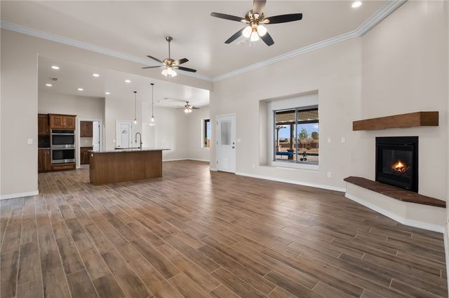 2160 Comanche Drive, Kingman, AZ 86401