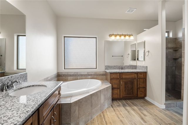 2160 Comanche Drive, Kingman, AZ 86401