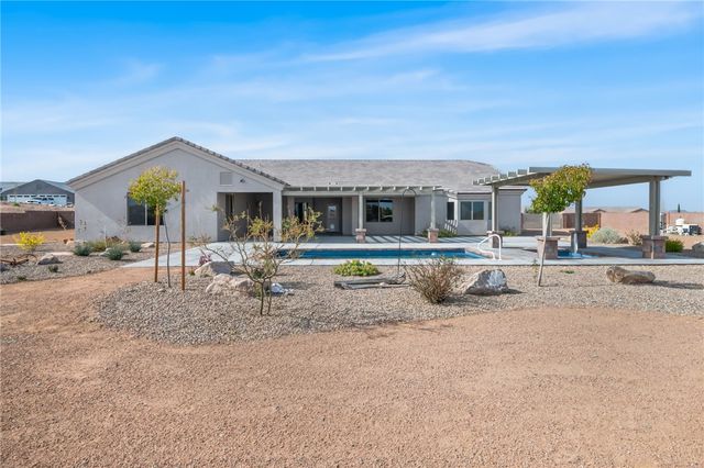 2160 Comanche Drive, Kingman, AZ 86401