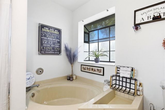 6670 Canary Palm Circle Unit 16, Boca Raton, FL 33433