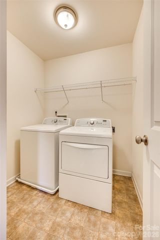 13815 Singleleaf Lane, Charlotte, NC 28278
