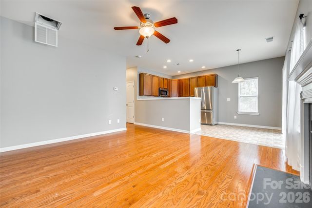 13815 Singleleaf Lane, Charlotte, NC 28278