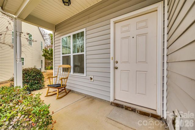 13815 Singleleaf Lane, Charlotte, NC 28278