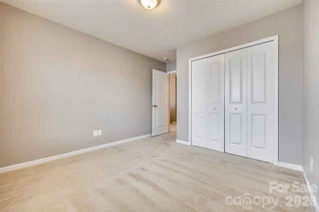 13815 Singleleaf Lane, Charlotte, NC 28278