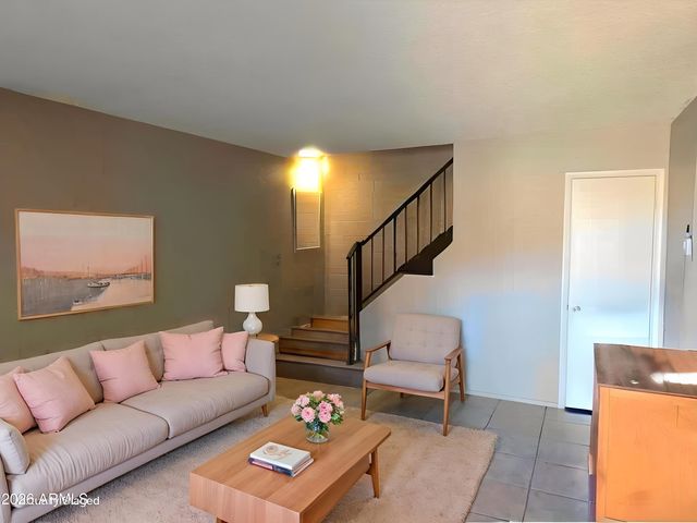 4037 S 45TH Street, Phoenix, AZ 85040