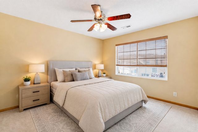 9916 Sunflower Place, Johnston, IA 50131