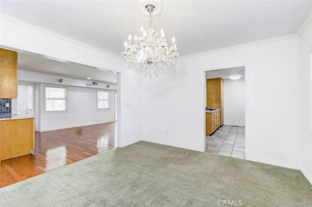 2873 San Vicente Ave, Long Beach, CA 90815