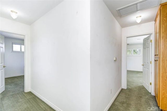 2873 San Vicente Ave, Long Beach, CA 90815