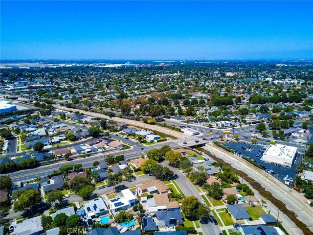2873 San Vicente Ave, Long Beach, CA 90815