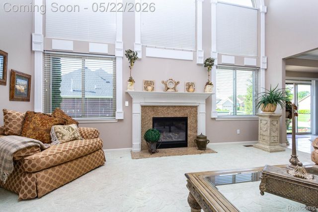 18610 Turnberry Drive, Macomb Township, MI 48044