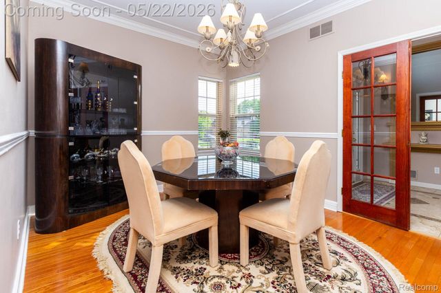18610 Turnberry Drive, Macomb Township, MI 48044